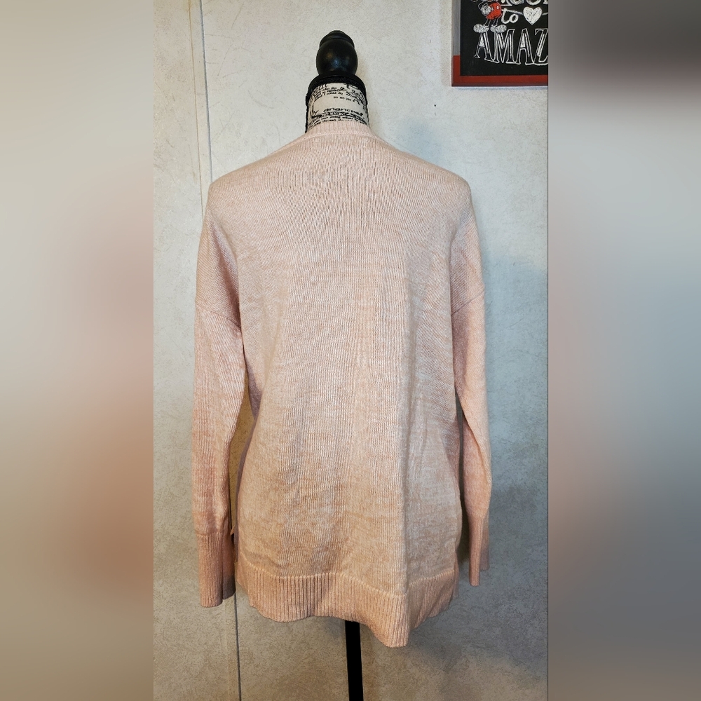 LOFT Shoulder/Neck Cutout V-NECK Peach Size:M - Picture 3 of 7